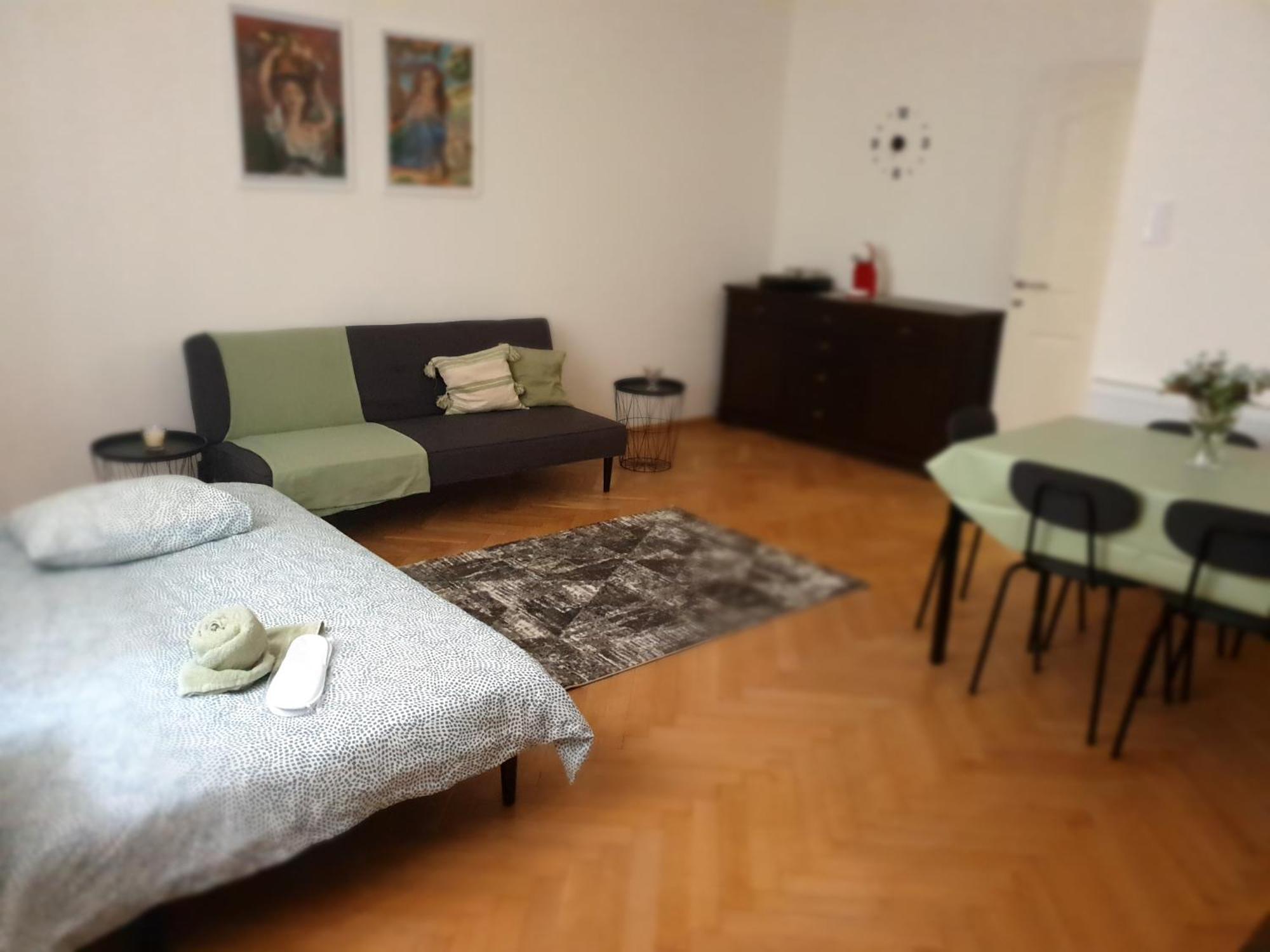 M&Ns Apartman Budapest Kültér fotó